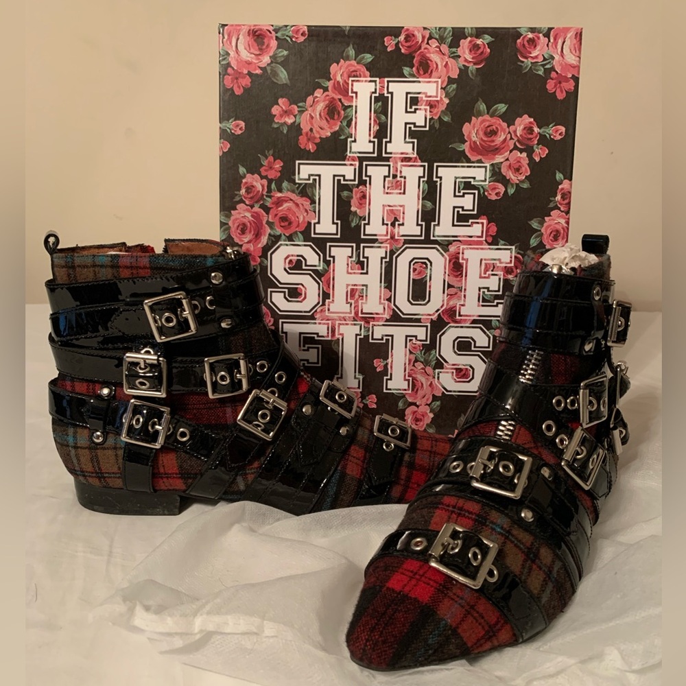 Sz. 9 “Phelan” Jeffrey Campbell Ankle Boots